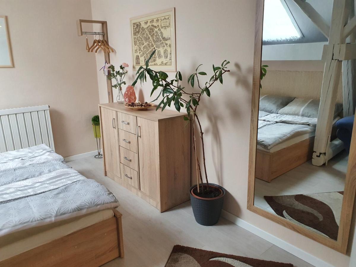 Moretti Apartman Apartment Eger Luaran gambar